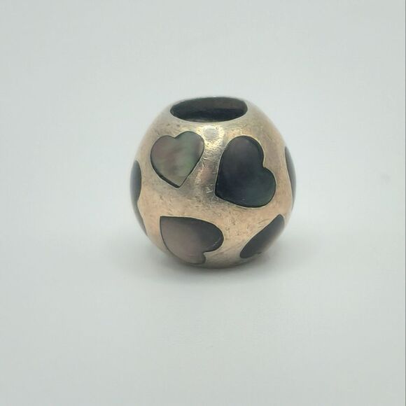 Pandora love me black mother of pearl charm - Picture 1 of 5